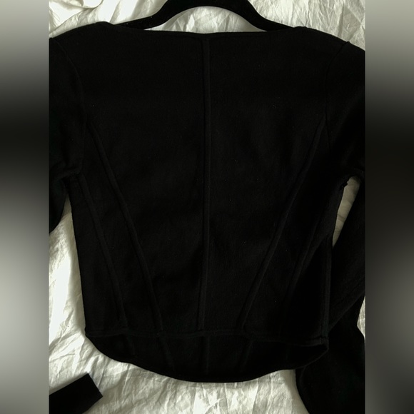 Wilfred Sculpt Knit Long Sleeve - Picture 4 of 5